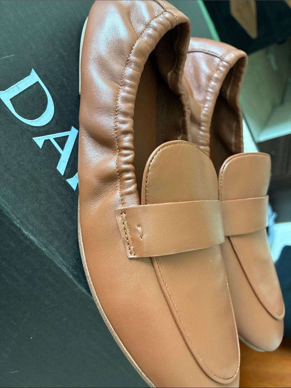 Quince Women’s Leather Penny Loafers – Cognac Brown – Size 11